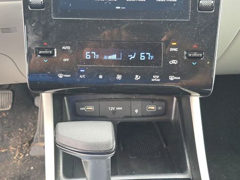 Used 2024 Hyundai Tucson SEL FWD image 19