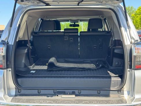 Used 2019 Toyota 4Runner Limited AWD/4WD image 5