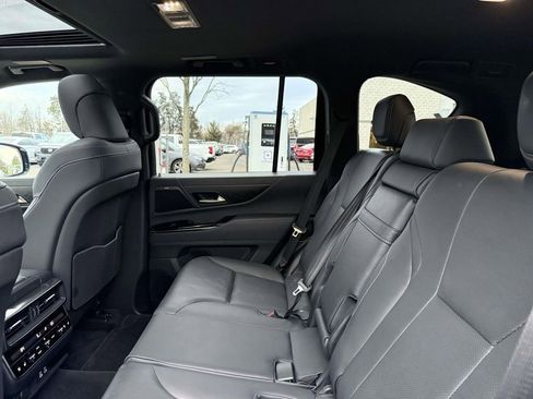 Used 2023 Lexus LX 600 Premium w/ Mark Levinson image 17
