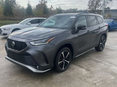 Used 2021 Toyota Highlander XSE