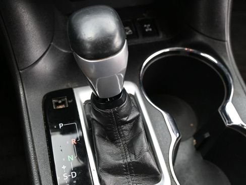 Used 2018 Toyota Highlander Limited Platinum image 23