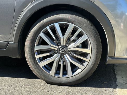 Used 2023 Nissan Kicks SR image 22