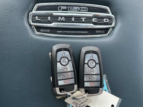 Used 2018 Ford F150 Limited AWD/4WD image 34