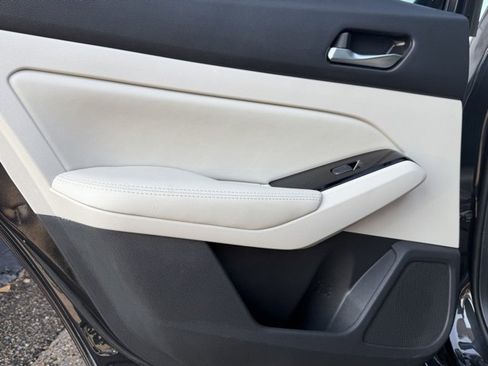 Certified 2022 Nissan Altima 2.5 SL image 9