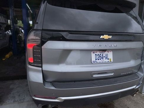 Used 2025 Chevrolet Tahoe Premier AWD/4WD image 7