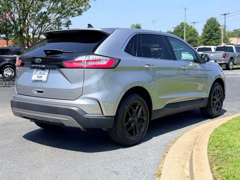 Used 2023 Ford Edge SEL AWD/4WD image 7