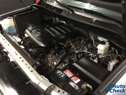 Used 2017 Toyota Tundra SR5 image 49