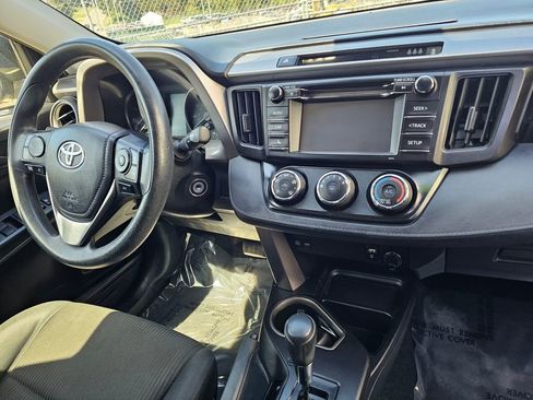 Used 2017 Toyota RAV4 LE w/ All Weather Liner Package AWD/4WD image 11