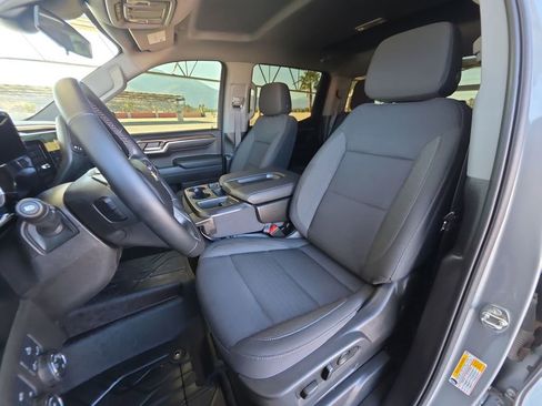 Used 2023 Chevrolet Silverado 1500 LT image 20