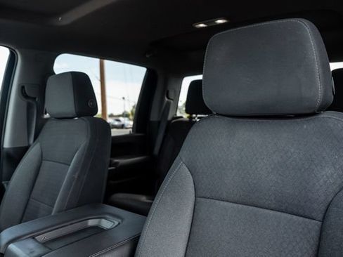 Used 2022 Chevrolet Silverado 2500 LT AWD/4WD image 26