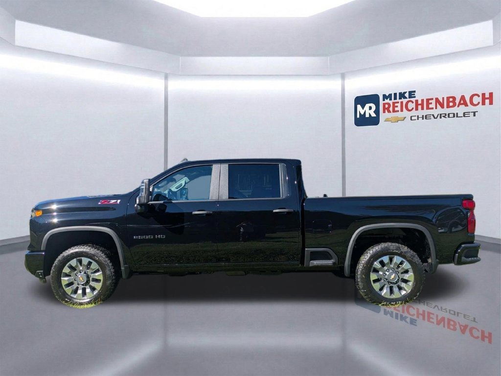 New 2026 Chevrolet Silverado 2500 Custom w/ Custom Value Package AWD/4WD image 9