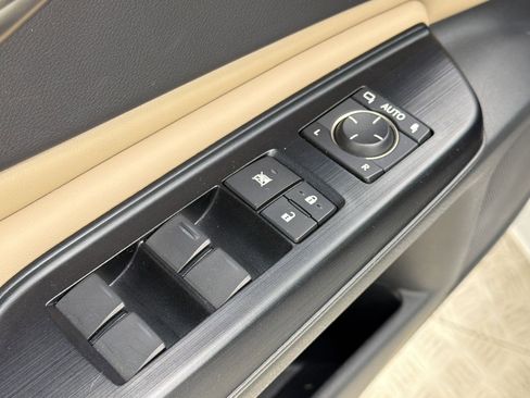 Used 2020 Lexus ES 350 w/ Premium Package FWD image 21