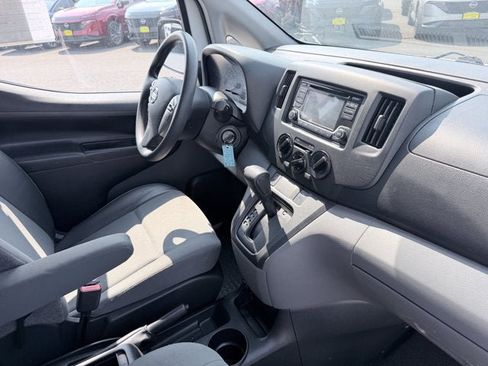 Used 2019 Nissan NV200 S w/ Cruise Control Package FWD image 17