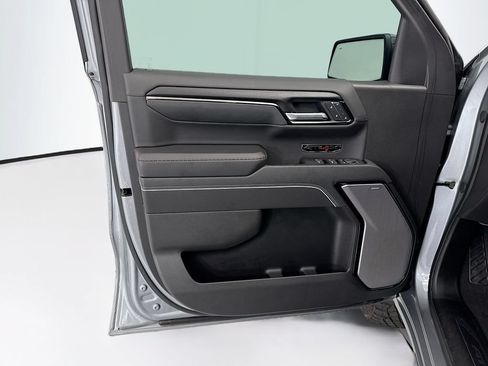 Used 2025 GMC Sierra 1500 AT4X AWD/4WD image 23