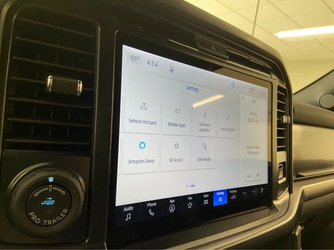Used 2026 Ford F150 Lariat RWD image 30