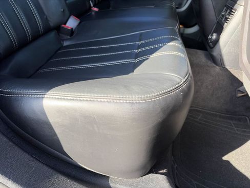 Used 2014 Chrysler 300 S RWD image 25