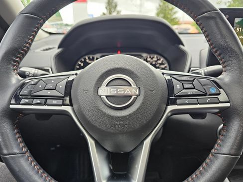 Used 2023 Nissan Altima 2.0 SR FWD image 19
