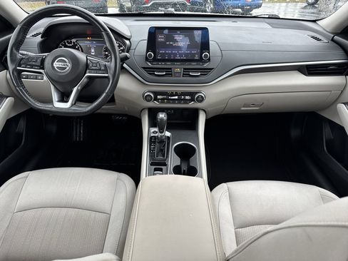Used 2019 Nissan Altima 2.5 SV image 22