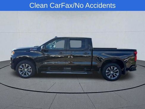 Used 2023 Chevrolet Silverado 1500 RST w/ Z71 Off-Road Package AWD/4WD image 2