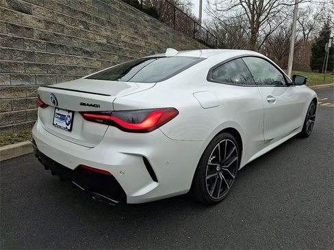 Used 2023 BMW 440i xDrive Coupe w/ Premium Package image 6