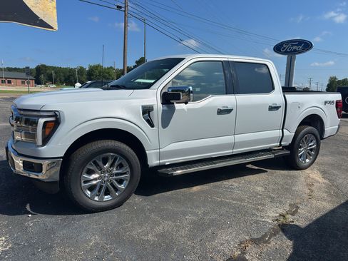 New 2025 Ford F150 Lariat w/ Equipment Group 501A Mid image 1
