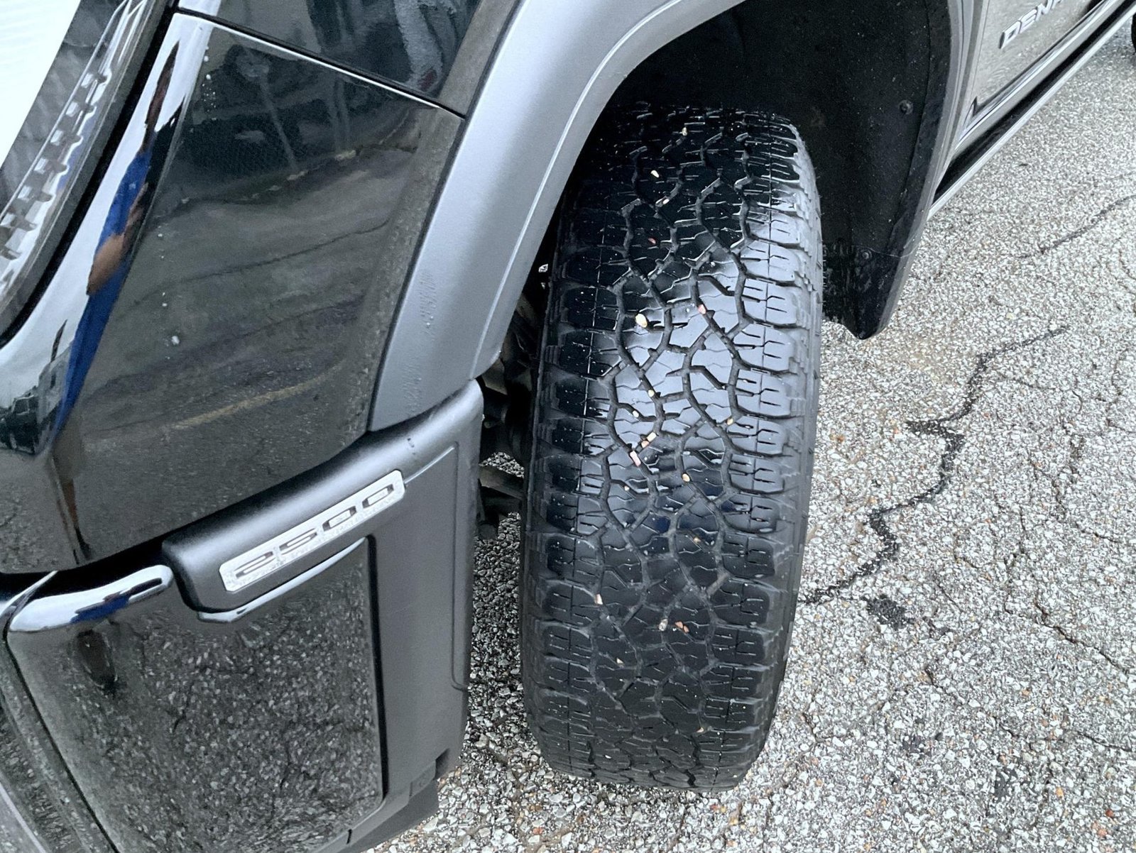 Certified 2024 GMC Sierra 2500 Denali Ultimate AWD/4WD image 24