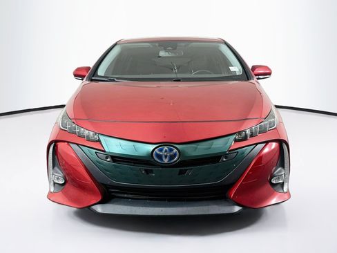 Used 2017 Toyota Prius Prime Advanced FWD image 2
