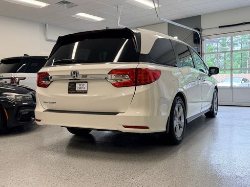 Used 2019 Honda Odyssey EX-L image 8