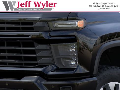 New 2026 Chevrolet Silverado 2500 Custom w/ Custom Value Package AWD/4WD image 11