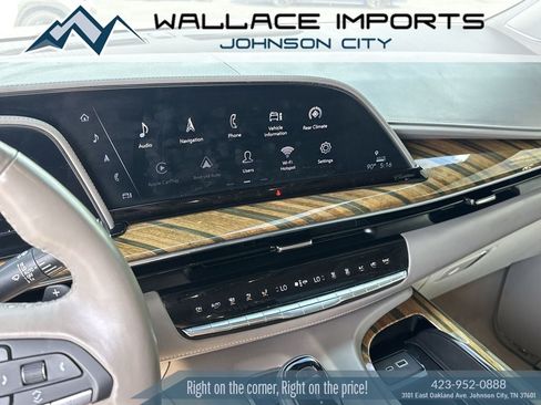 Used 2021 Cadillac Escalade Sport Platinum w/ Heavy-Duty Trailer Package AWD/4WD image 23