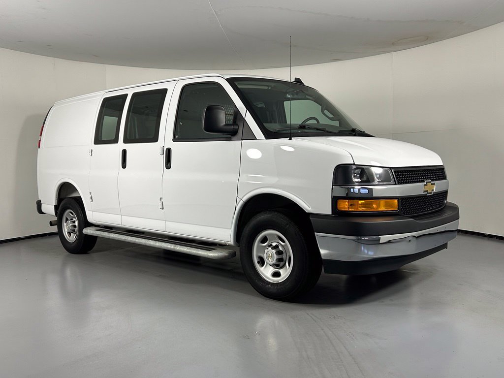 Used 2025 Chevrolet Express 2500 w/ Driver Convenience Package RWD image 1
