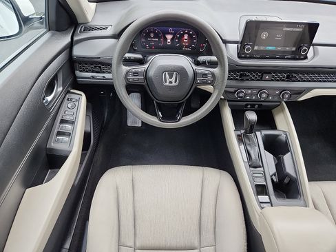 Used 2023 Honda Accord LX image 11