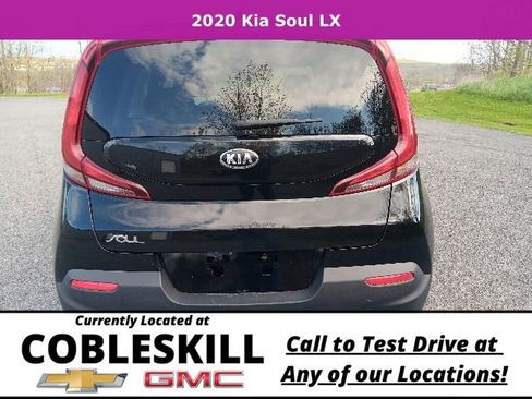 Used 2020 Kia Soul LX FWD image 4