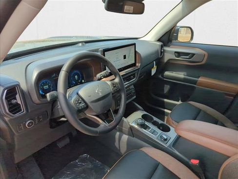 New 2025 Ford Bronco Sport Outer Banks w/ Outer Banks Tech Package+ image 3