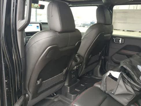 New 2026 Jeep Wrangler Unlimited Rubicon 392 image 17