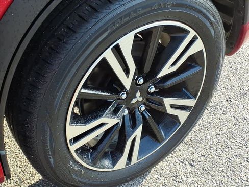 Used 2023 Mitsubishi Eclipse Cross SEL image 24