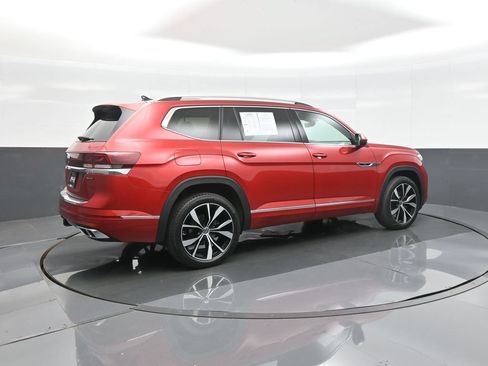 Used 2024 Volkswagen Atlas SEL Premium R-Line AWD/4WD image 7