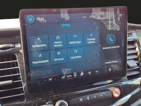 Used 2024 Ford Transit 350 XLT image 10