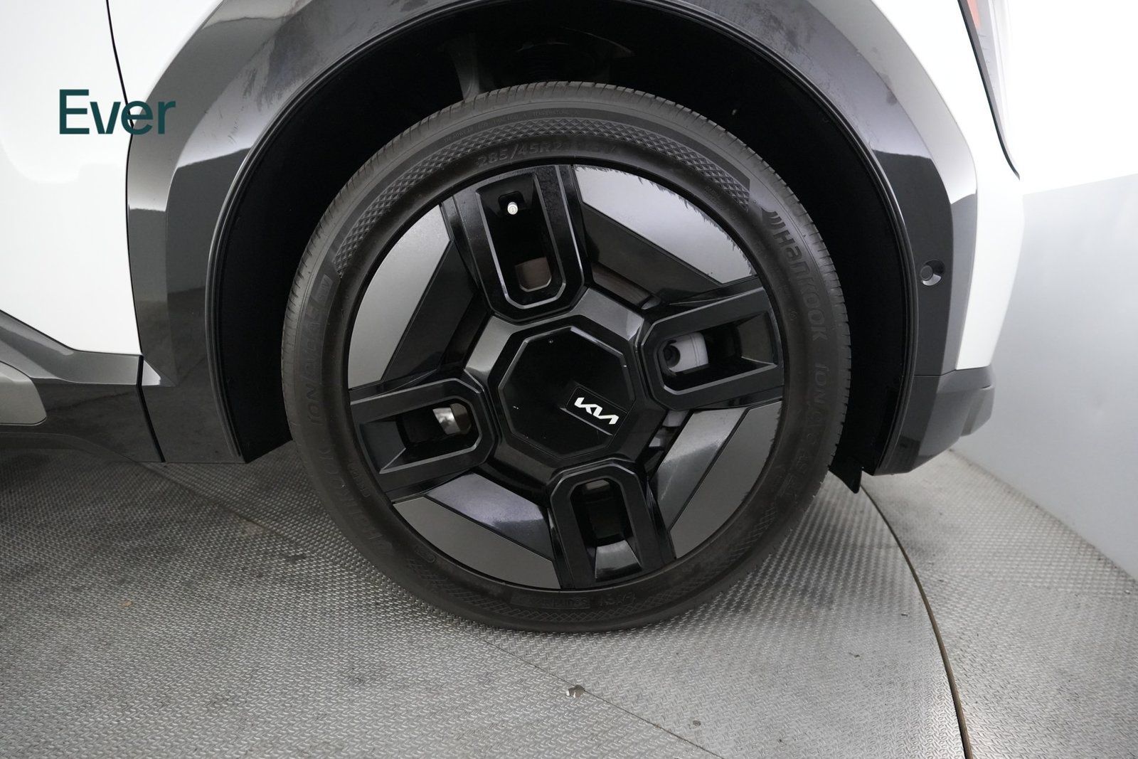 Used 2024 Kia EV9 GT-Line AWD/4WD image 20