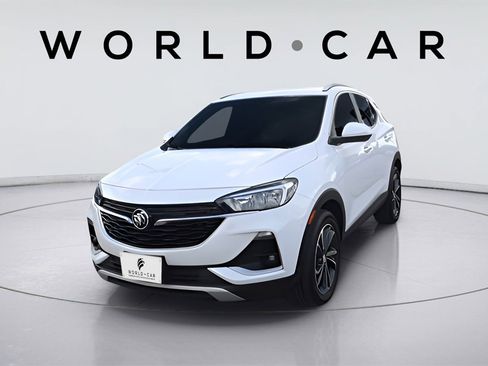 Used 2022 Buick Encore GX Select w/ Safety Package II image 3