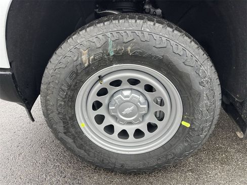 New 2026 Chevrolet Silverado 1500 W/T w/ WT Value Package image 10
