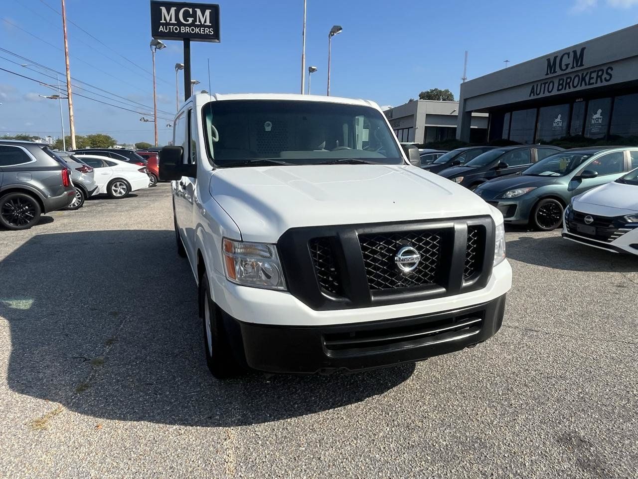 Used 2018 Nissan NV 2500 S RWD image 5