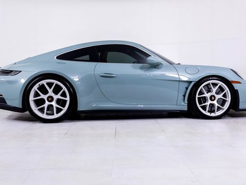 Certified 2024 Porsche 911 GT3 RS image 32