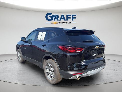 Used 2024 Chevrolet Blazer LT w/ Convenience Package FWD image 5