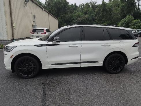 Used 2024 Lincoln Aviator Reserve w/ Equipment Group 201A AWD/4WD image 4