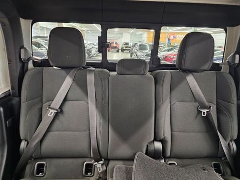 Used 2020 Jeep Gladiator Sport w/ Quick Order Package 24S image 36