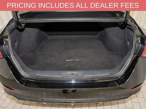 Used 2024 Nissan Sentra SV FWD image 5