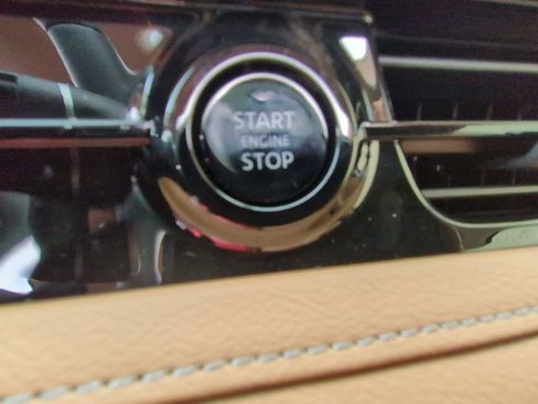 New 2026 INFINITI QX80 Luxe AWD/4WD image 19