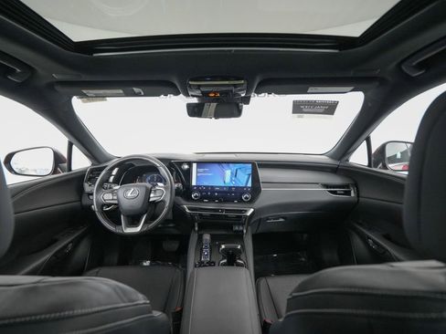 Certified 2024 Lexus RX 350 w/ Technology Package image 15