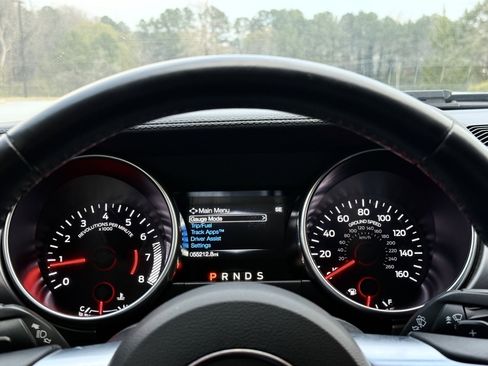 Used 2019 Ford Mustang Premium image 27